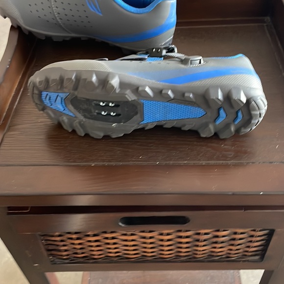 Shimano biking cleats size 7.5 EU 40 - Picture 2 of 4